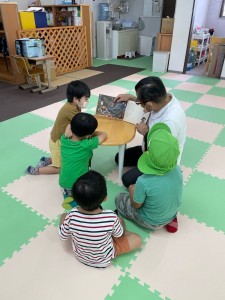 読み聞かせ１
