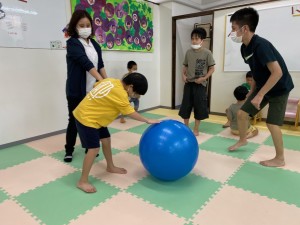 みんなで室内運動